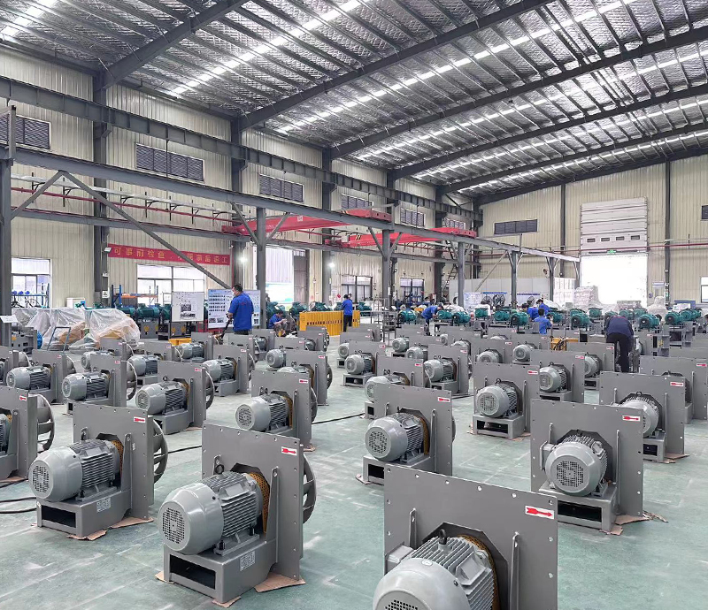 鑫風(fēng)廠房車(chē)間