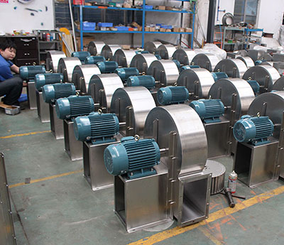 A式轉(zhuǎn)動(dòng)離心風(fēng)機(jī)的電動(dòng)機(jī)安裝位置 A式轉(zhuǎn)動(dòng)離心風(fēng)機(jī)的電動(dòng)機(jī)安裝位置